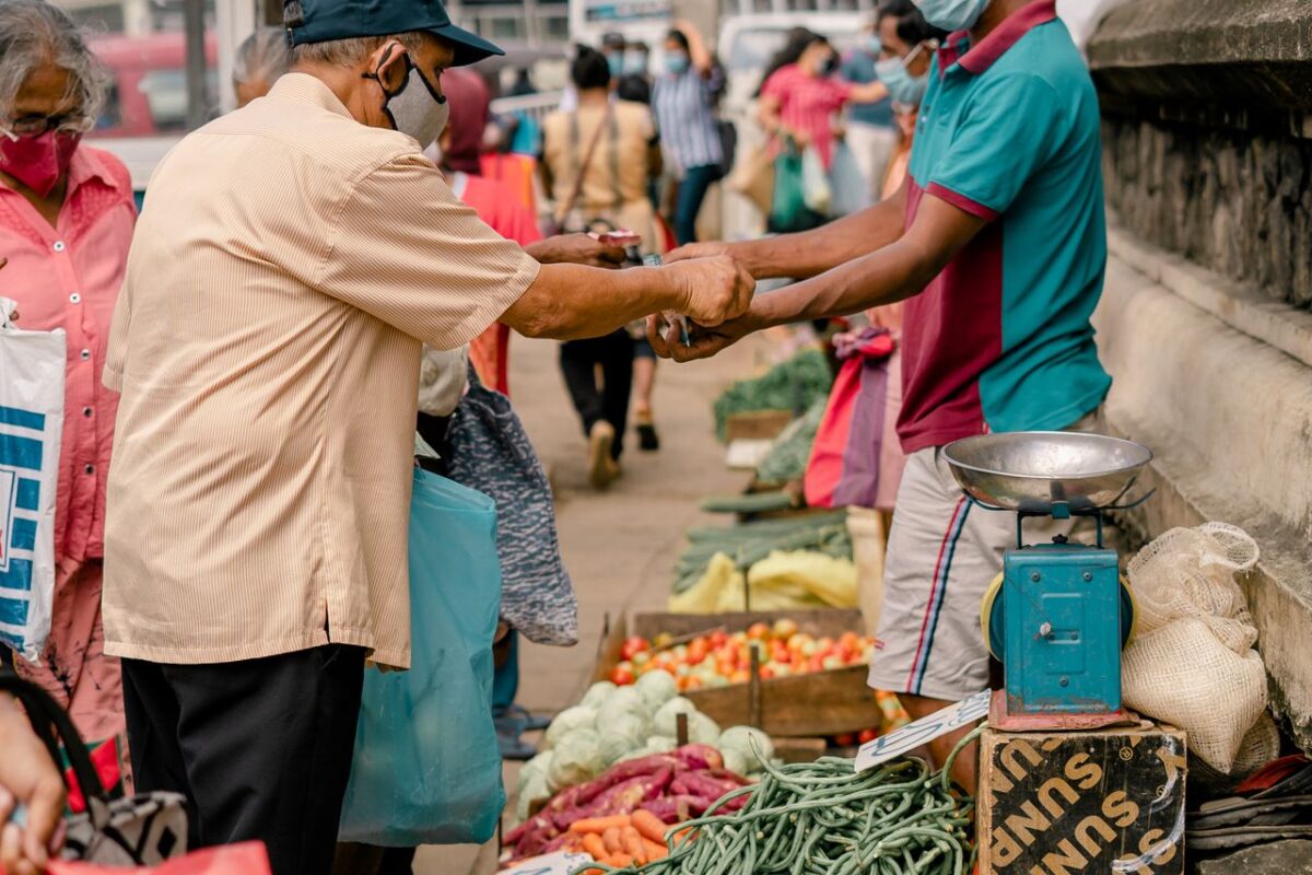 The Synergy of Local Artisans and Brand Loyalty Events: A Community-Driven Approach